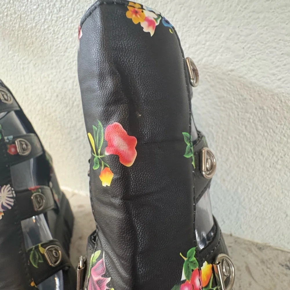 Black Floral High Platform Wedge Sandals